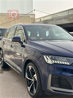 اودي Q7